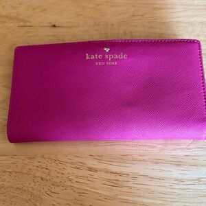 Kate Spade Fuchsia Wallet
